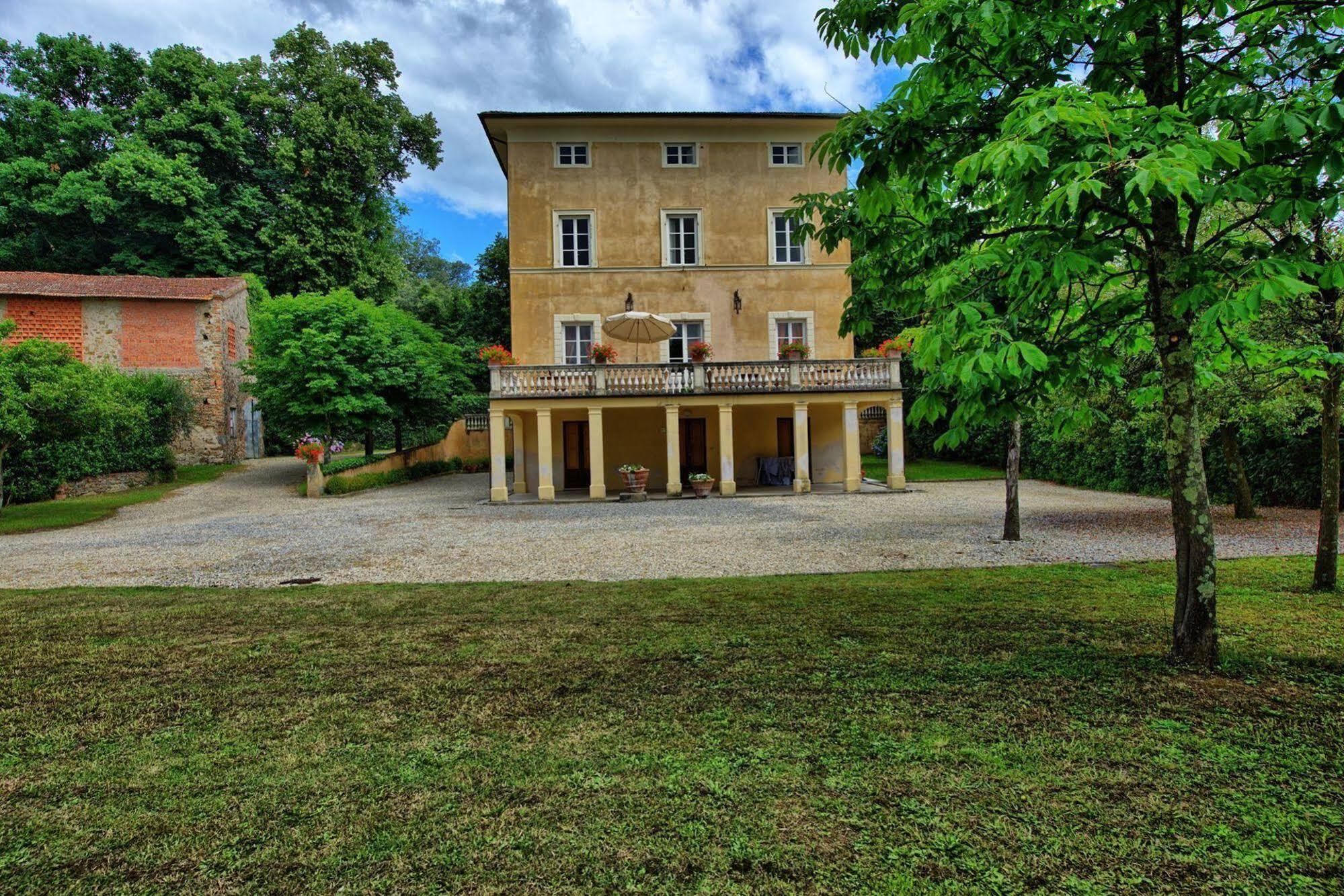 Villa Fiamma By Posarellivillas Piaggiori Exterior foto