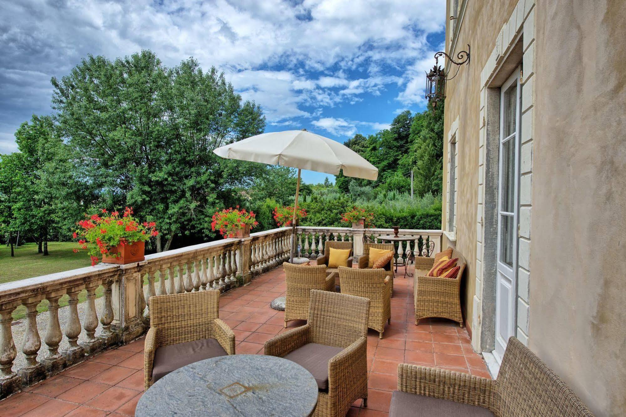 Villa Fiamma By Posarellivillas Piaggiori Exterior foto