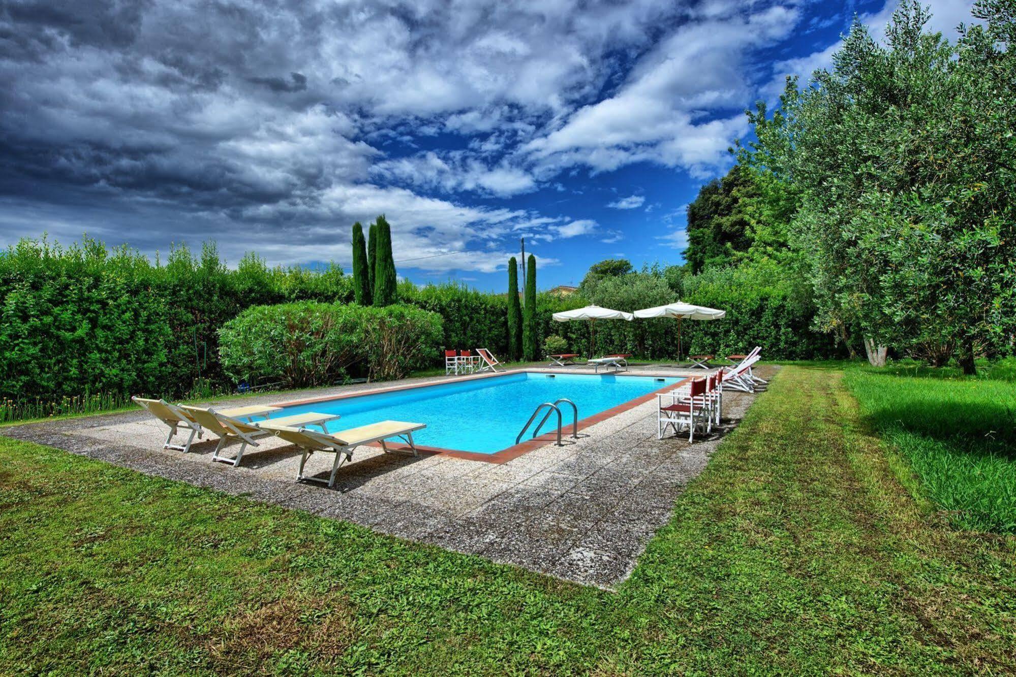 Villa Fiamma By Posarellivillas Piaggiori Exterior foto